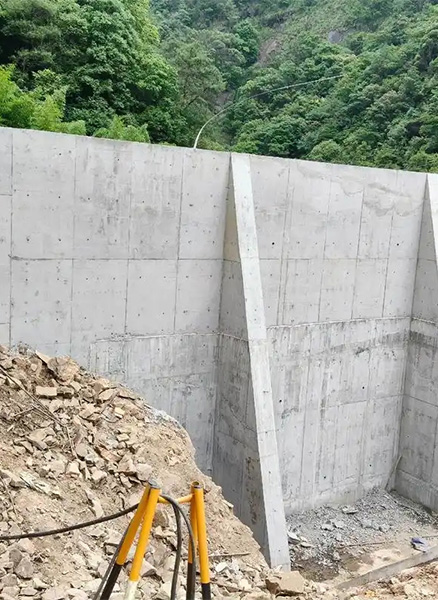 徐州邳州重力式挡土墙